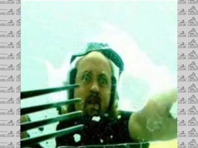 Bill Bailey washing up Avatar